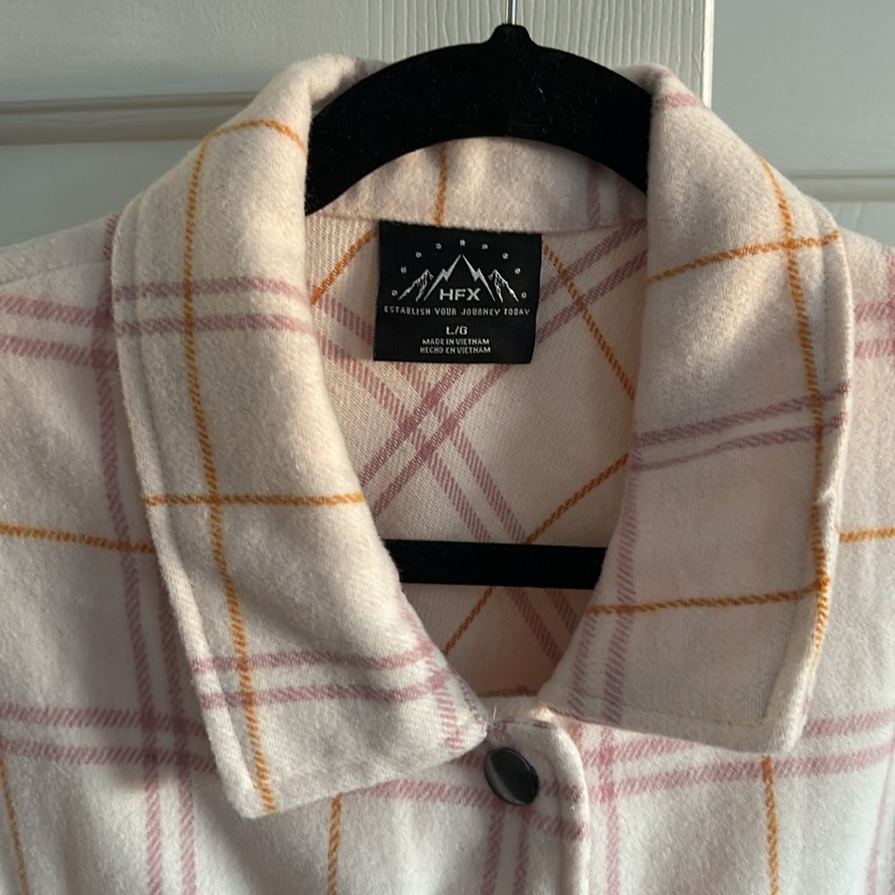 Pink/Orange/Cream Oversized Shacket 🩷🧡🤍 - Picture 3 of 4